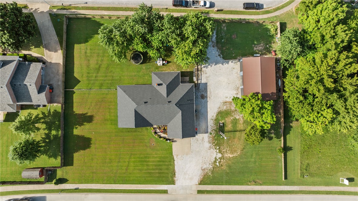main property photo 46