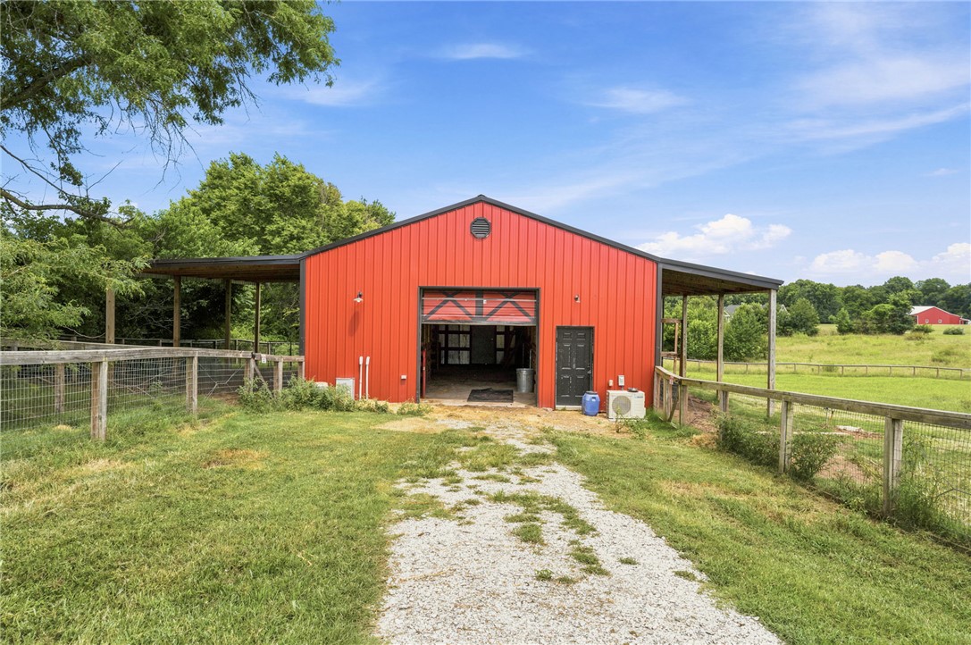 main property photo 49