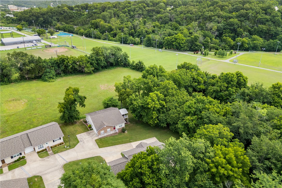 main property photo 8