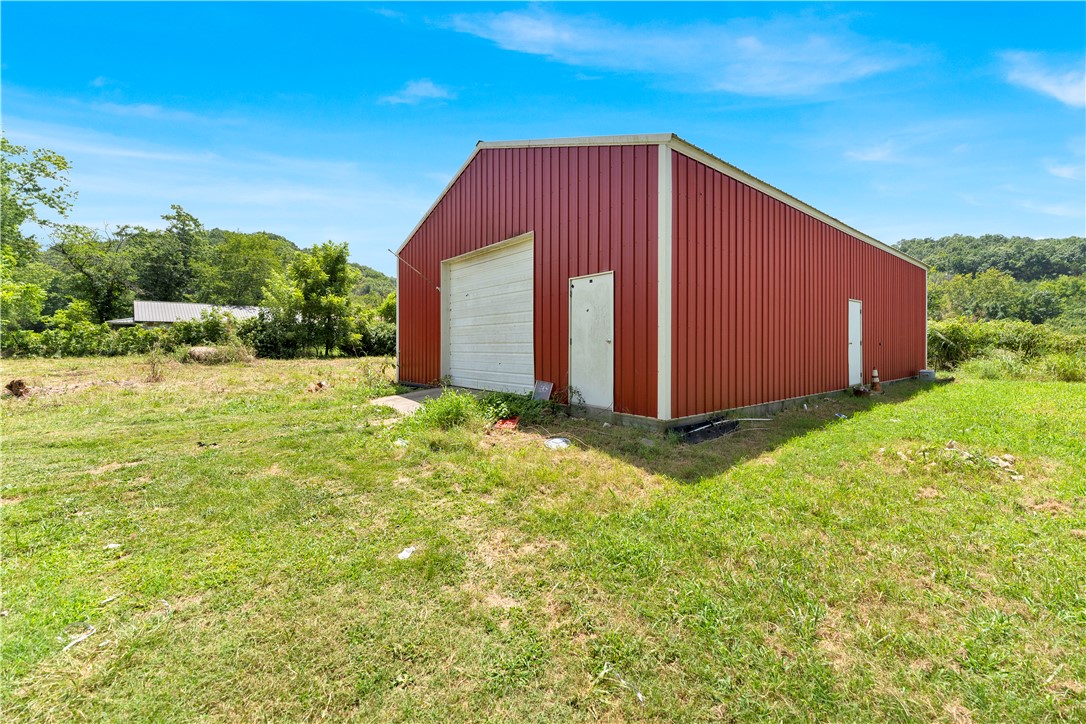 main property photo 7