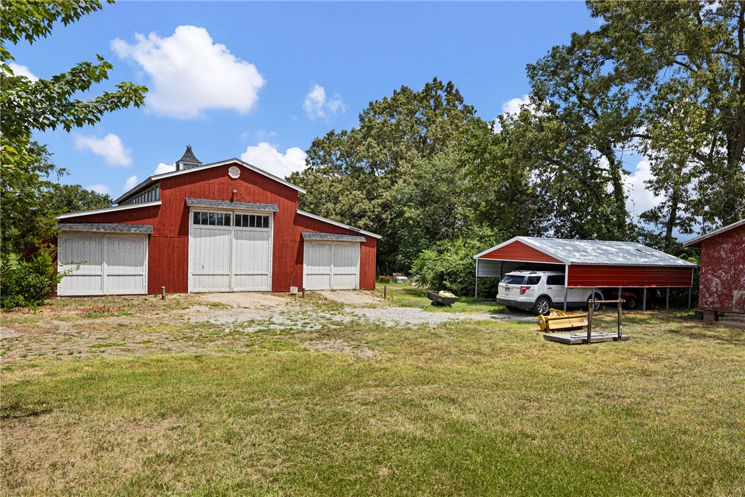 main property photo 46