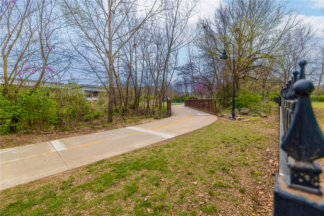main property photo 22