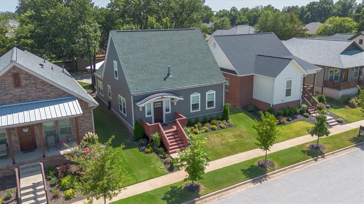 main property photo 34