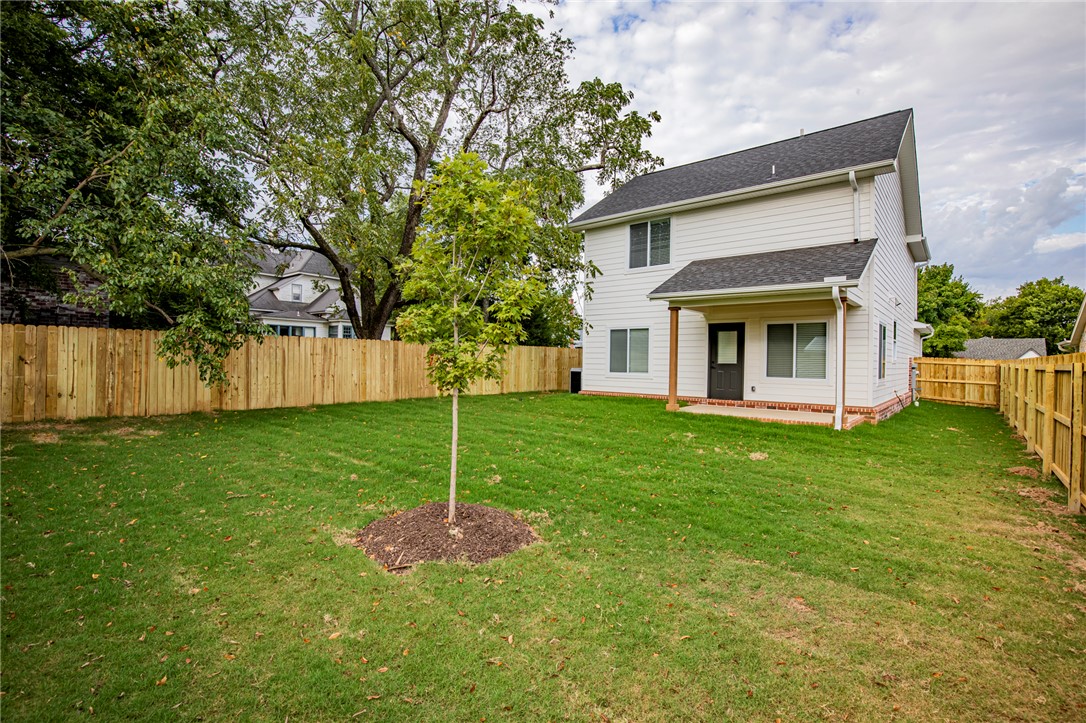 main property photo 20