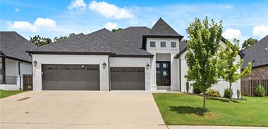 image of property with 4 Bed | 3 Bath | 3,165 Sqft