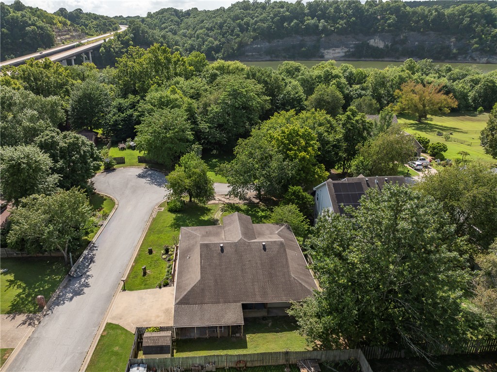 main property photo 36