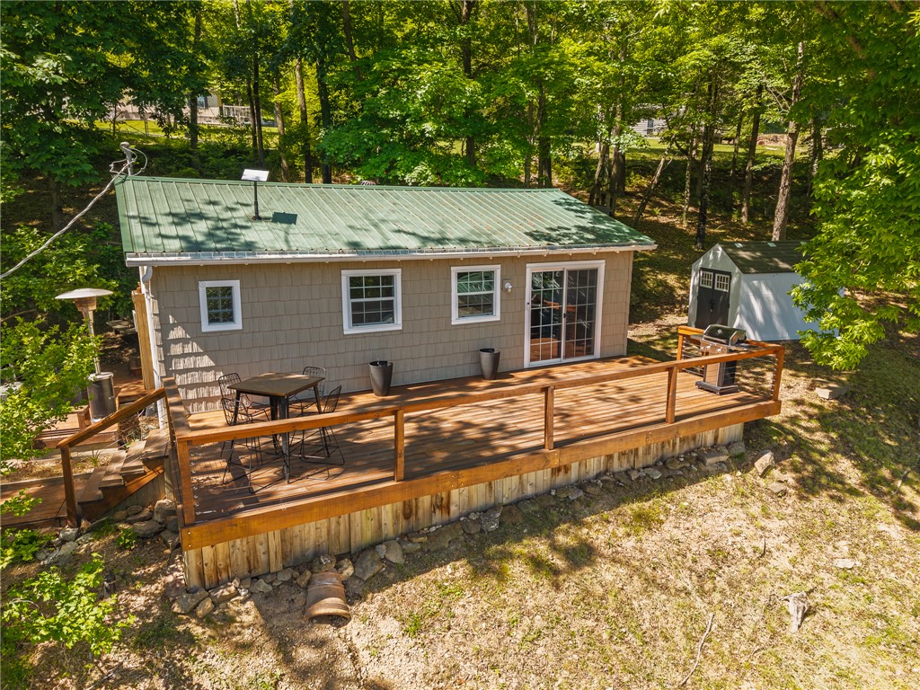 main property photo 30