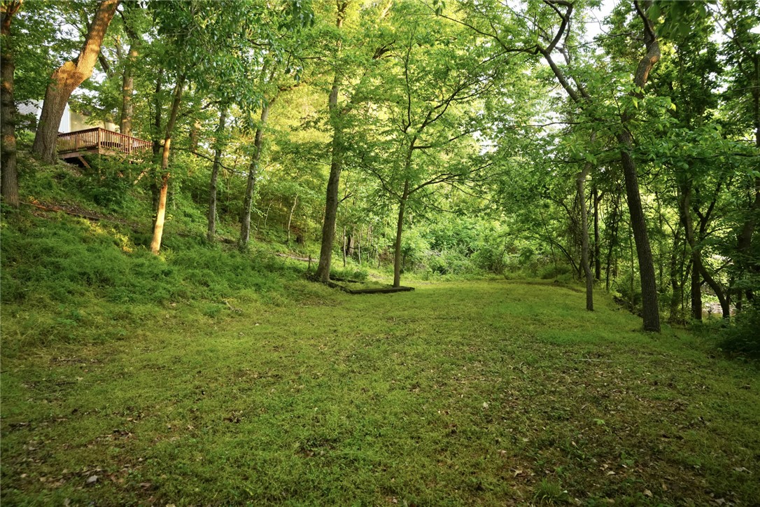 main property photo 32