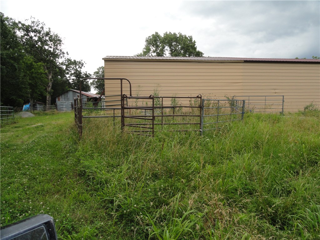 main property photo 13