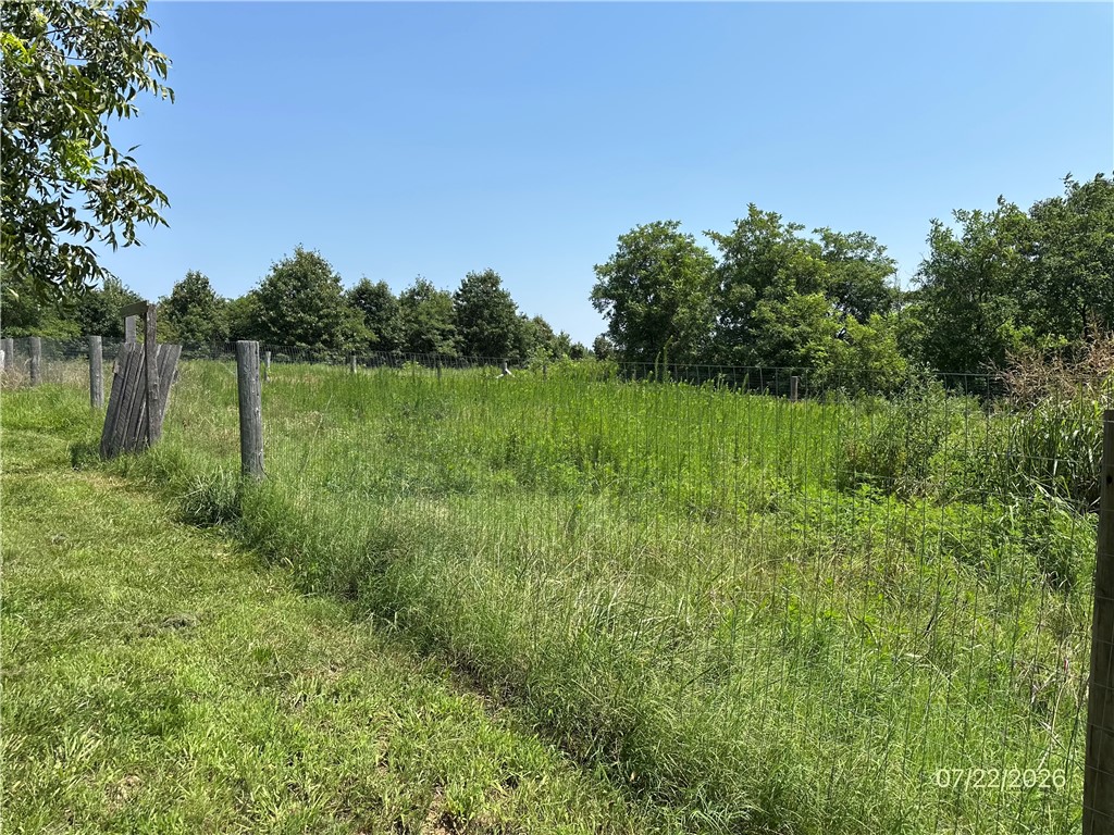main property photo 31