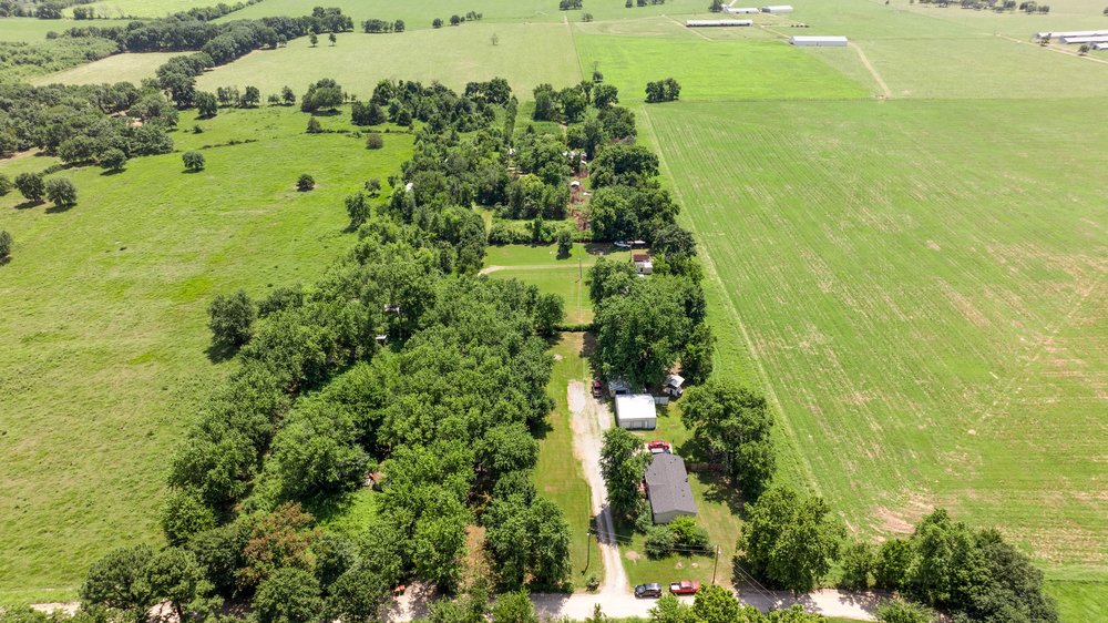main property photo 10