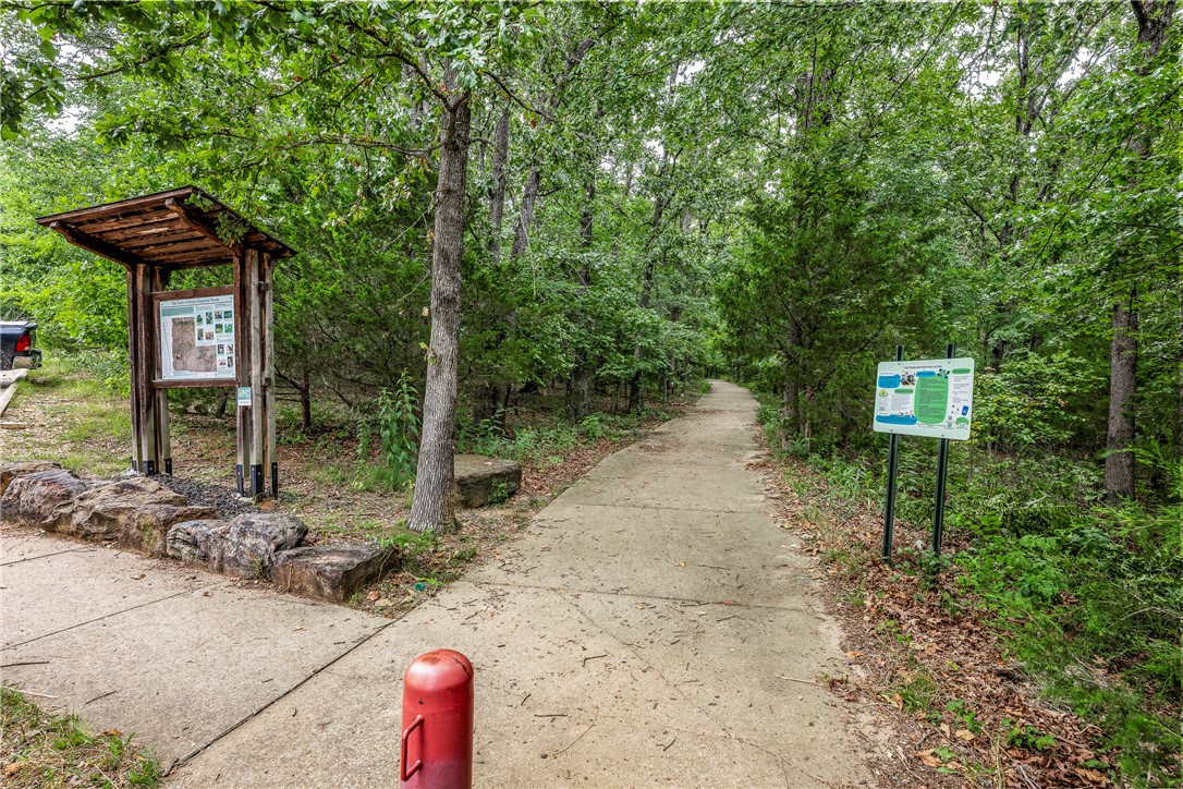 main property photo 18
