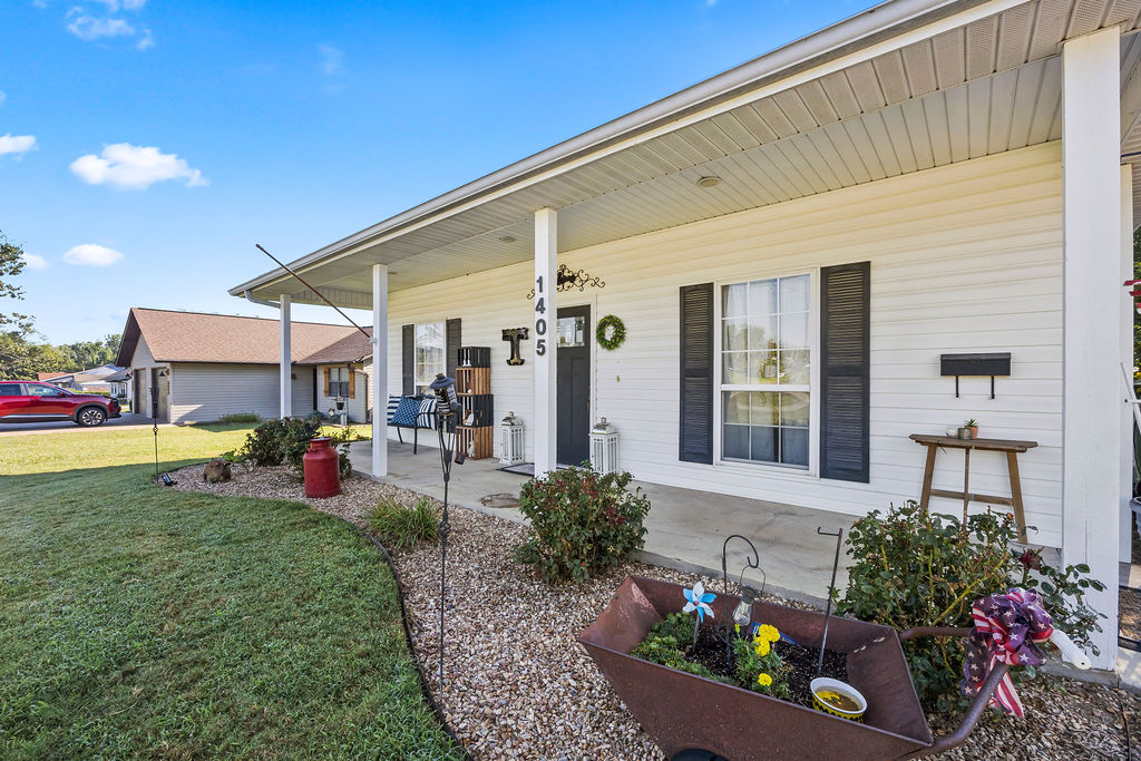 main property photo 2