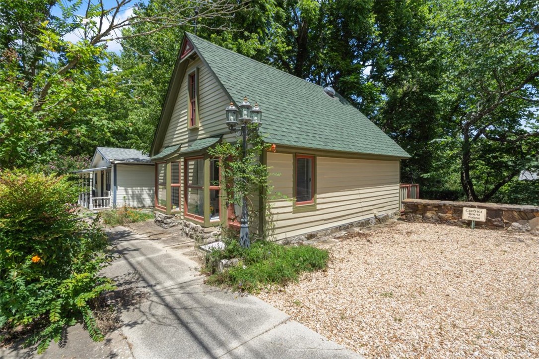 main property photo 30