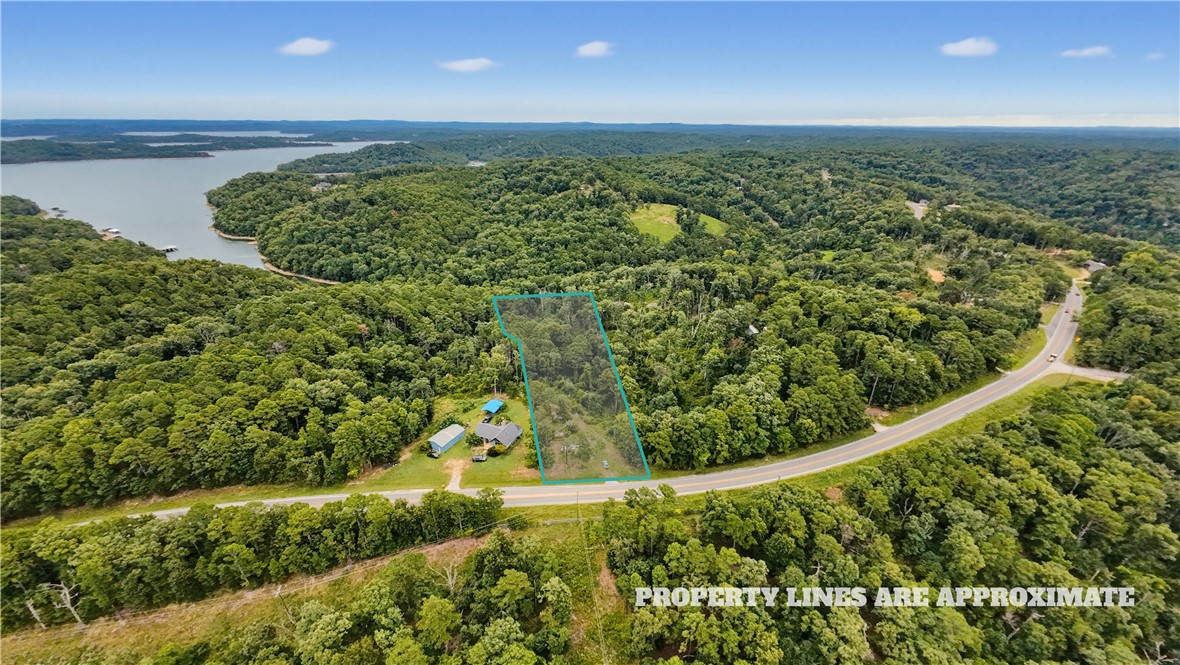 main property photo 4