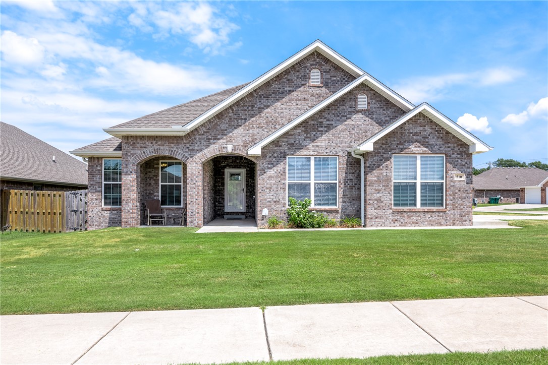 main property photo 4