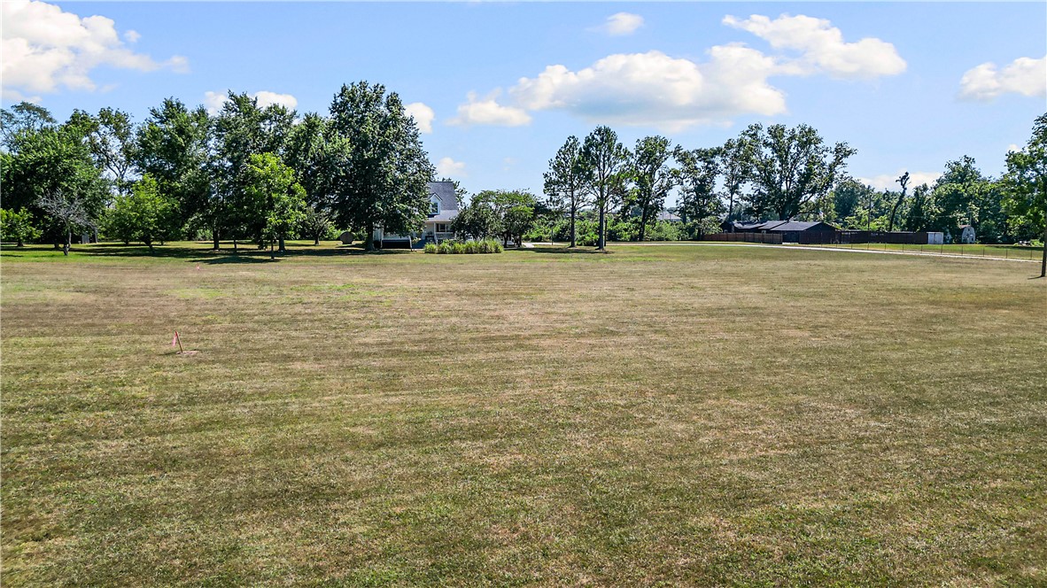 main property photo 45