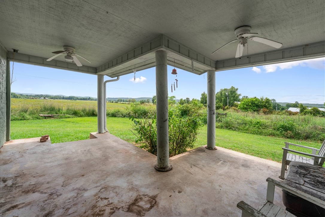main property photo 10