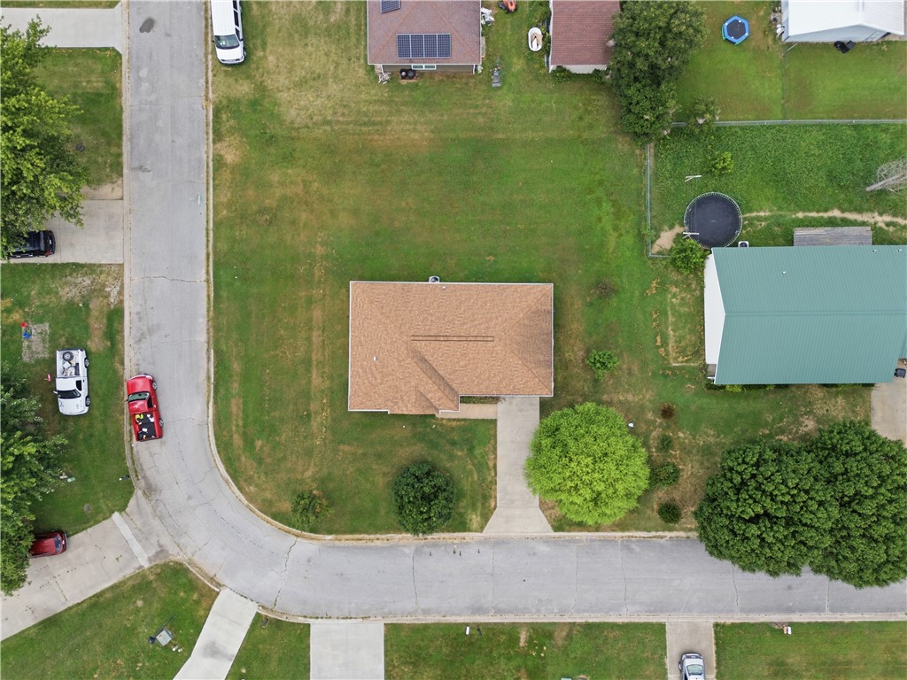 main property photo 6