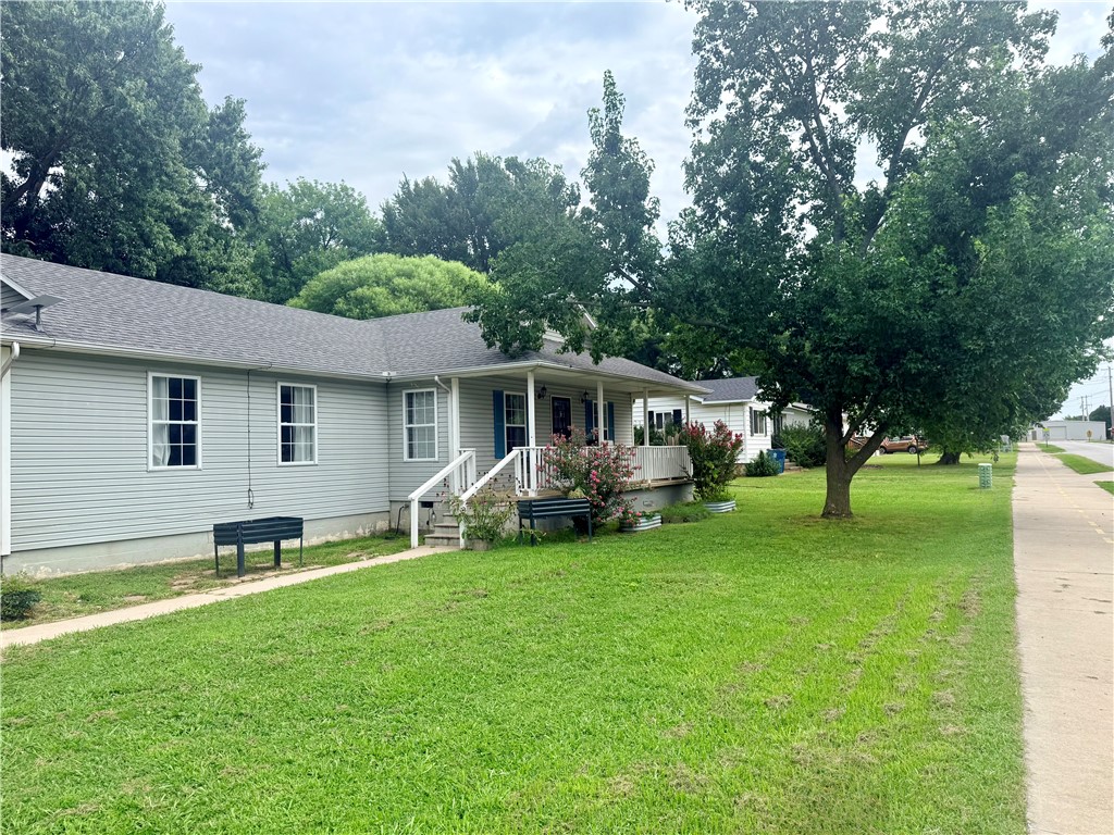 main property photo 1