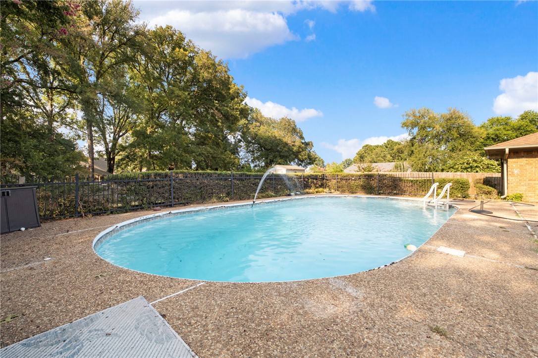 main property photo 57