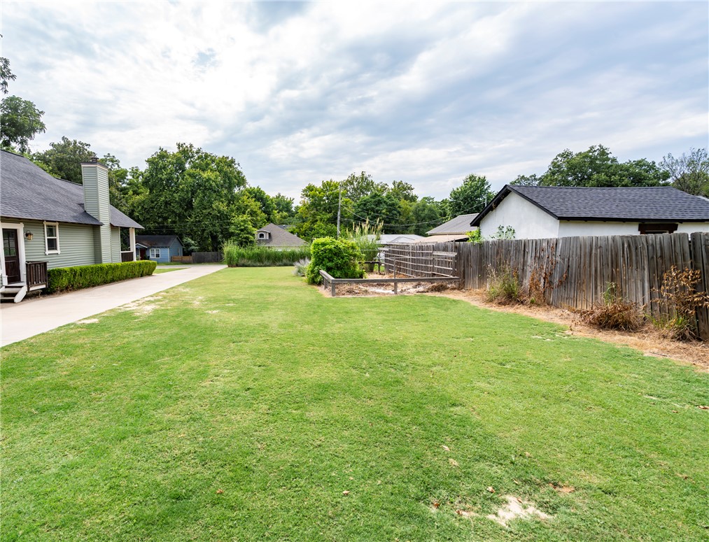 main property photo 27