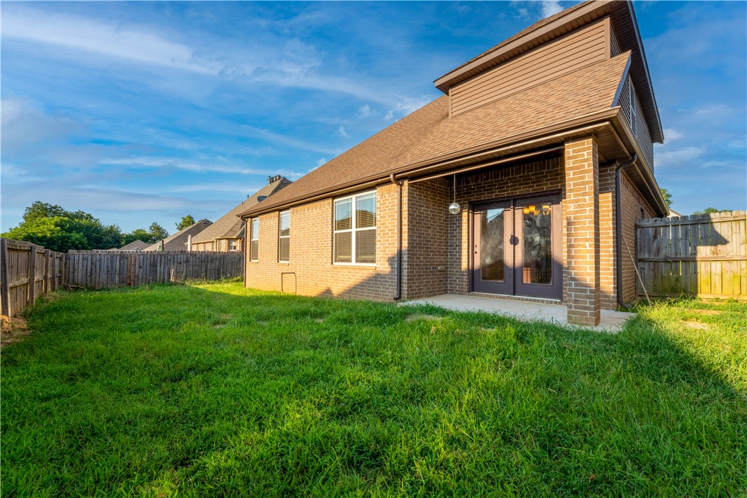 main property photo 17