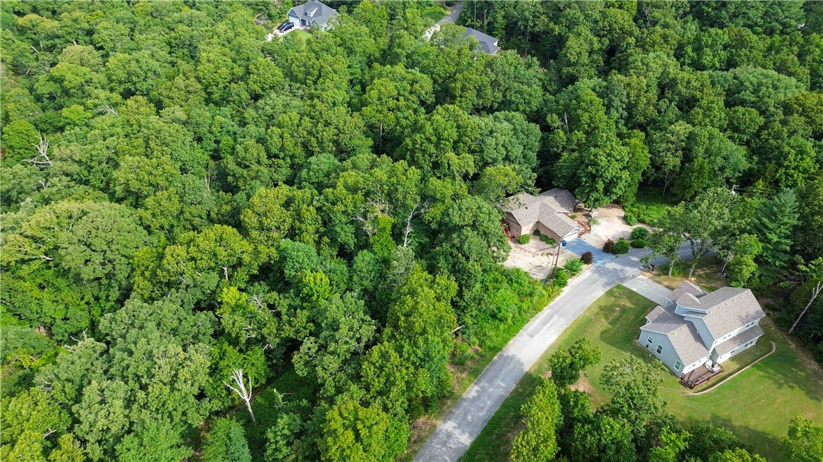 main property photo 17