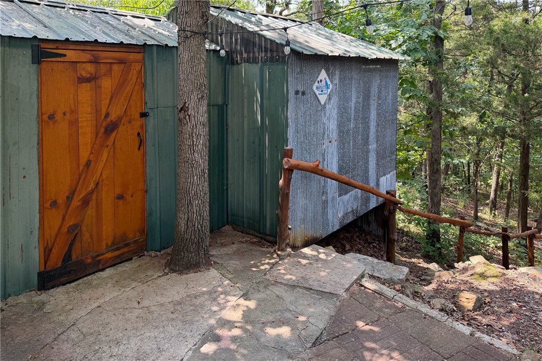 main property photo 27