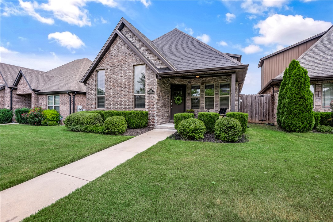main property photo 35
