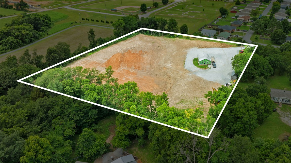 main property photo 15