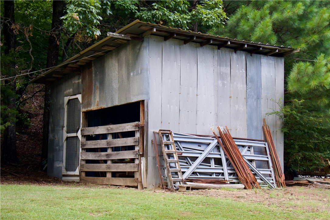main property photo 27