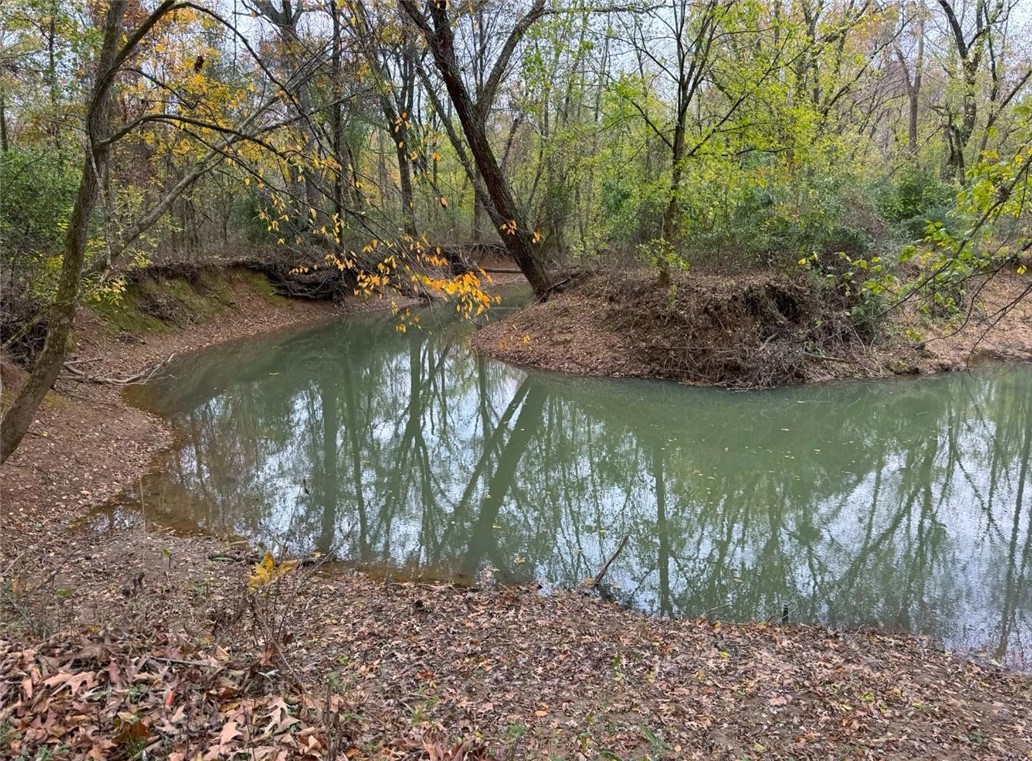 main property photo 27