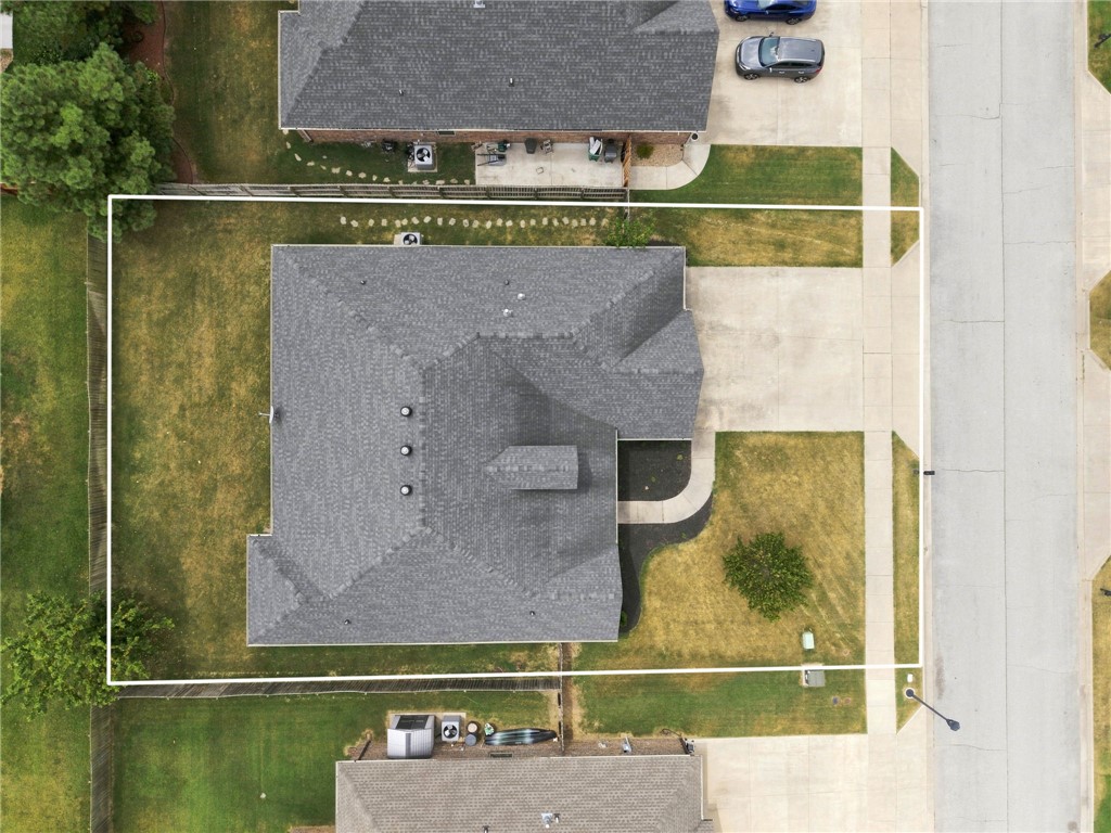 main property photo 32