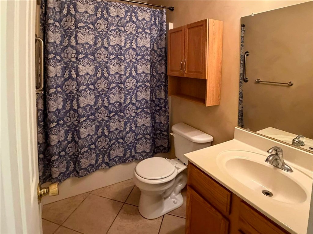 main property photo 12