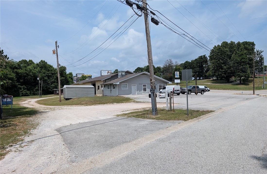 main property photo 5