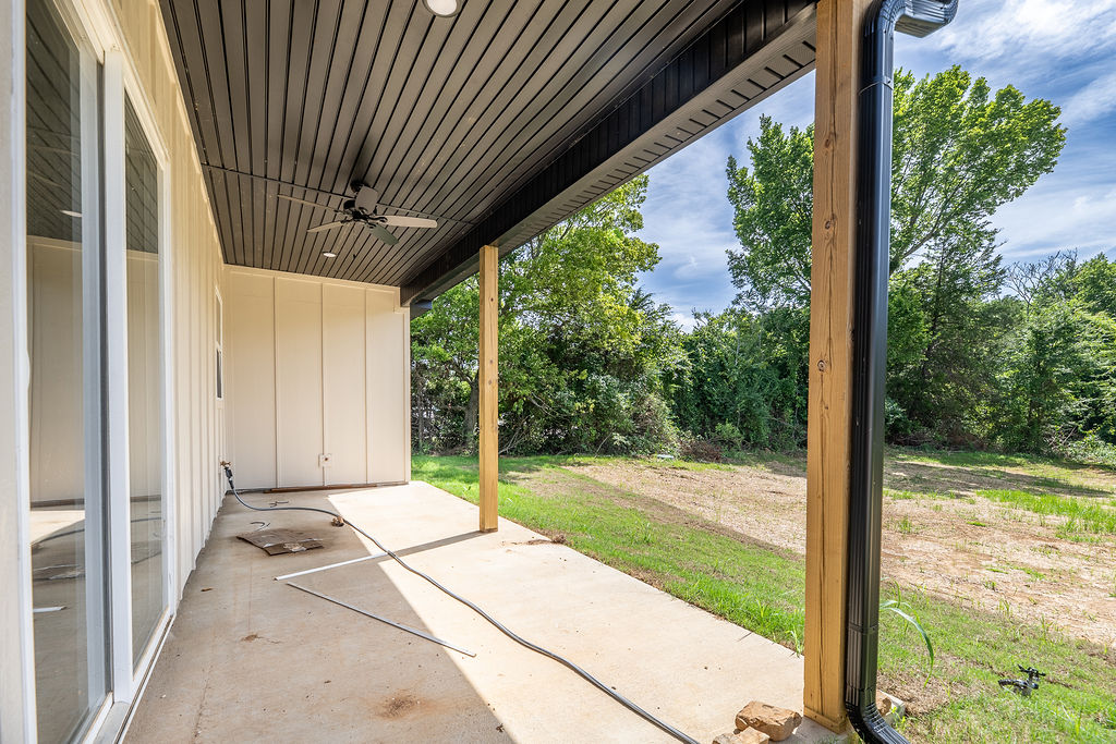 main property photo 33