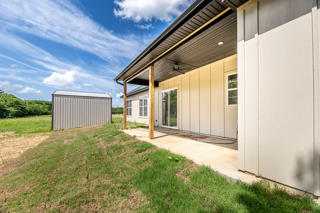 main property photo 34