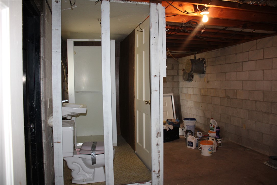 main property photo 35