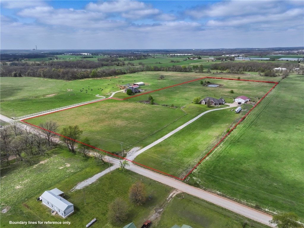 main property photo 27