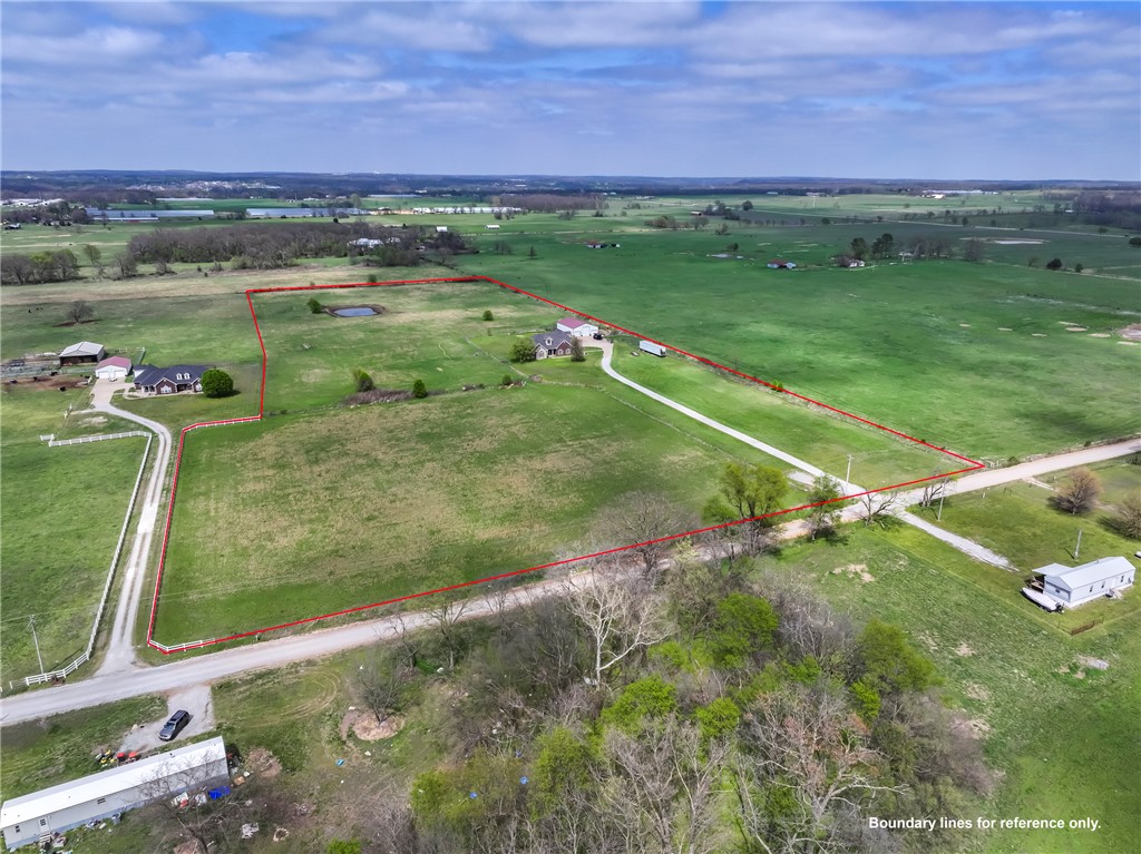 main property photo 29