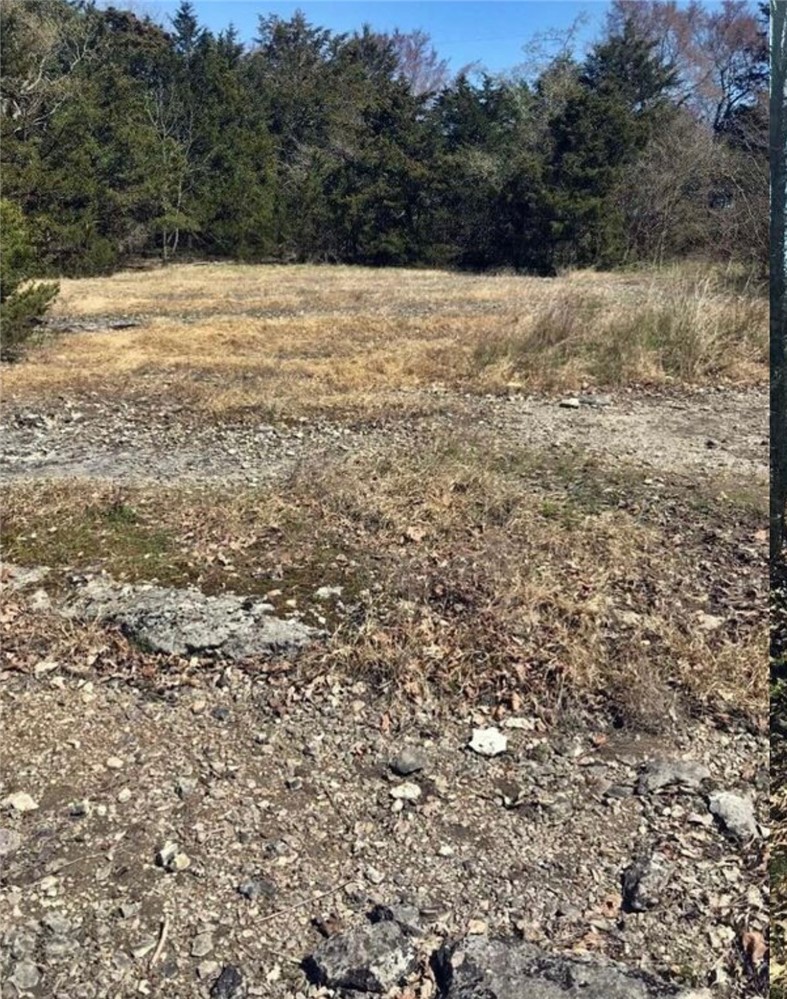 main property photo 17