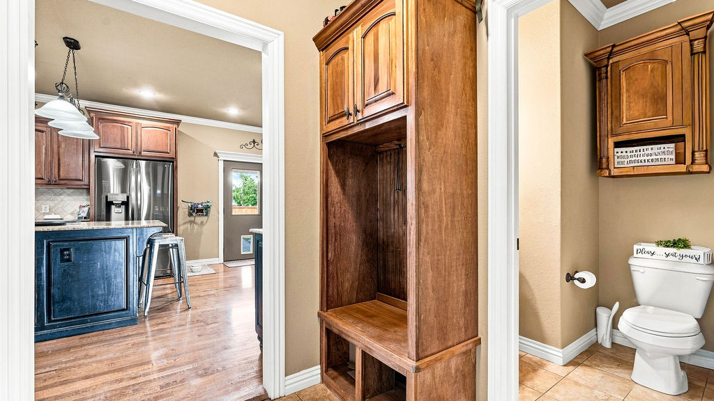 main property photo 21