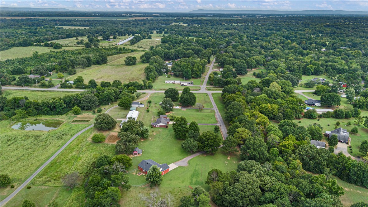 main property photo 40