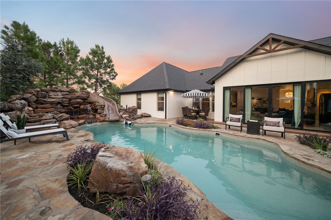 main property photo 39