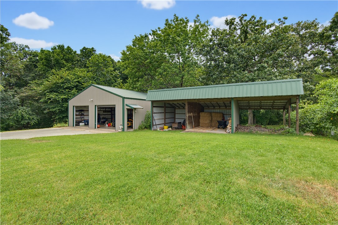 main property photo 29