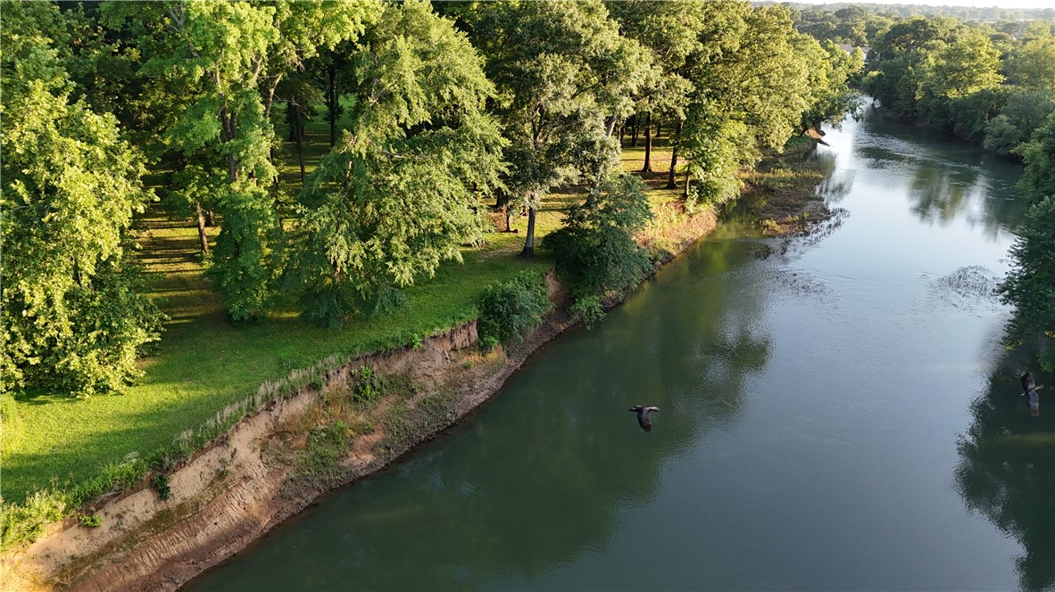 main property photo 52