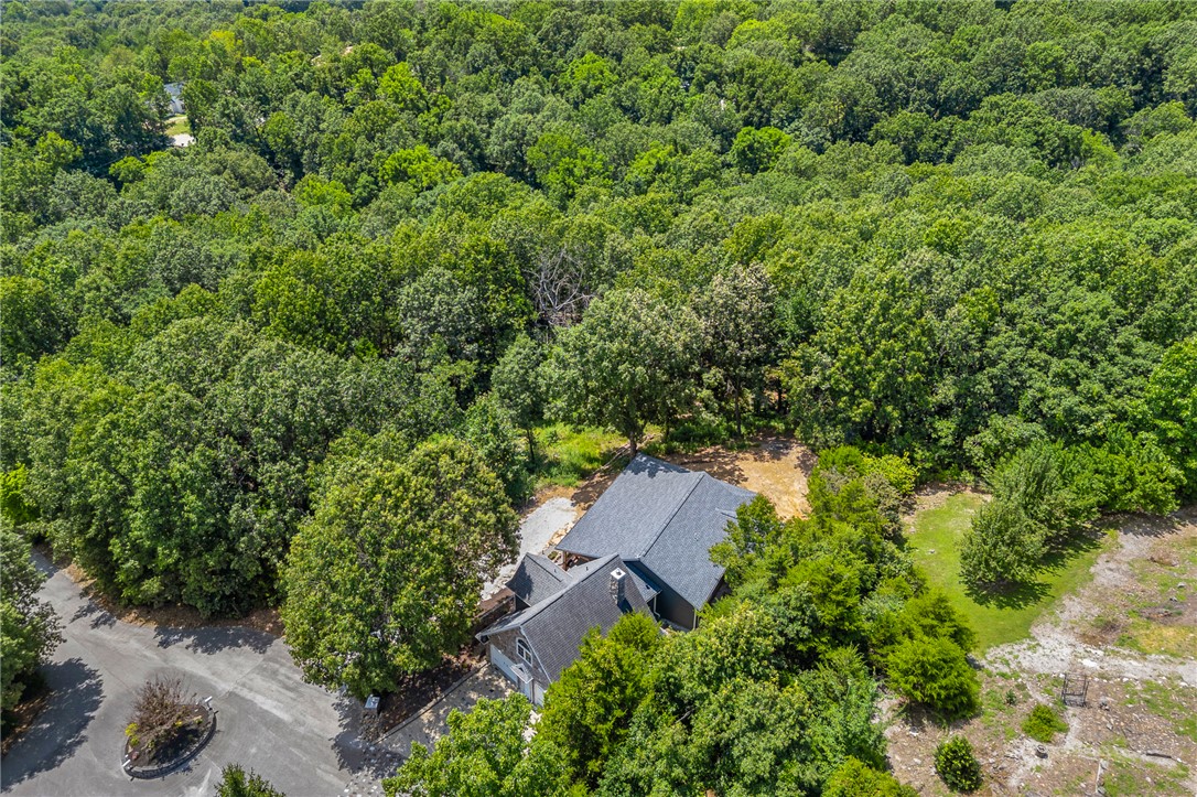 main property photo 40