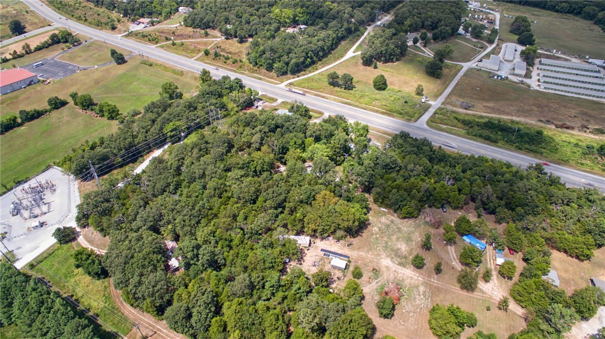 main property photo 19