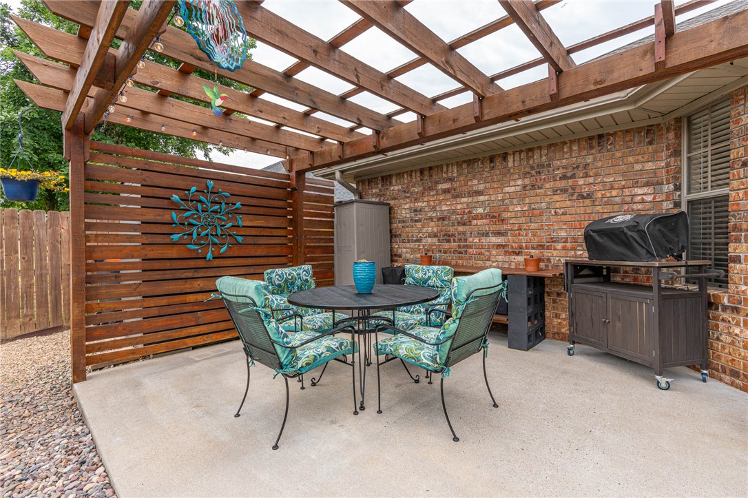 main property photo 43